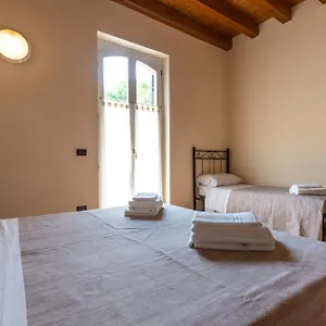 Corte Salandini , Ponti sul Mincio Italien